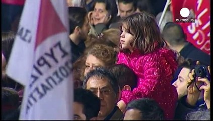 Grécia: Tsipras "declara" fim da austeridade após vitória sem maioria absoluta