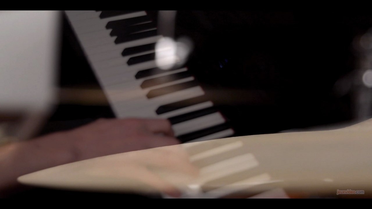 Cover - Bayonetta