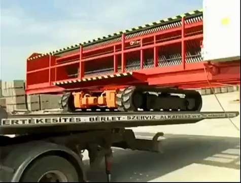 Watch How This Amazing Machine is Constructing the Road in Minutes