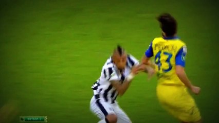 Paul Pogba Fantastic Skills vs 4 Chievo players 2015