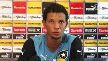 Surpresa do Botafogo se inspira em Paulinho para ganhar espaço