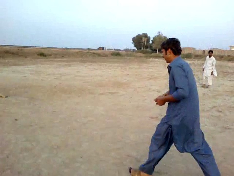 Challenge Between Rashid Jatt And Junaid Nizamani.. 1 six in Over