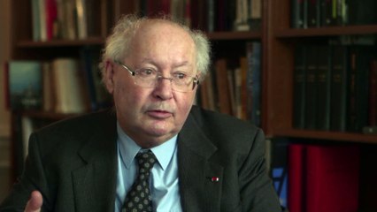 Entretien avec Serge Klarsfeld, historien français