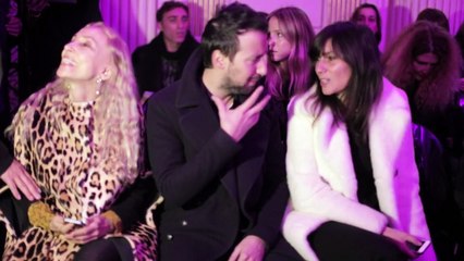 Une minute au défilé Atelier Versace