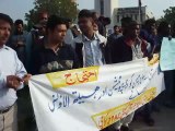 جناح ہستپال کراچی کے ایپلائز ایکشن کمیٹی کی جانب سے اپنے مطالبات کے حق  میں دھرنادیئے ہوئے ہیں