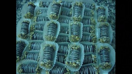 حلوة التمر والكركاع بالشكلاط biscuit with dates and walnuts