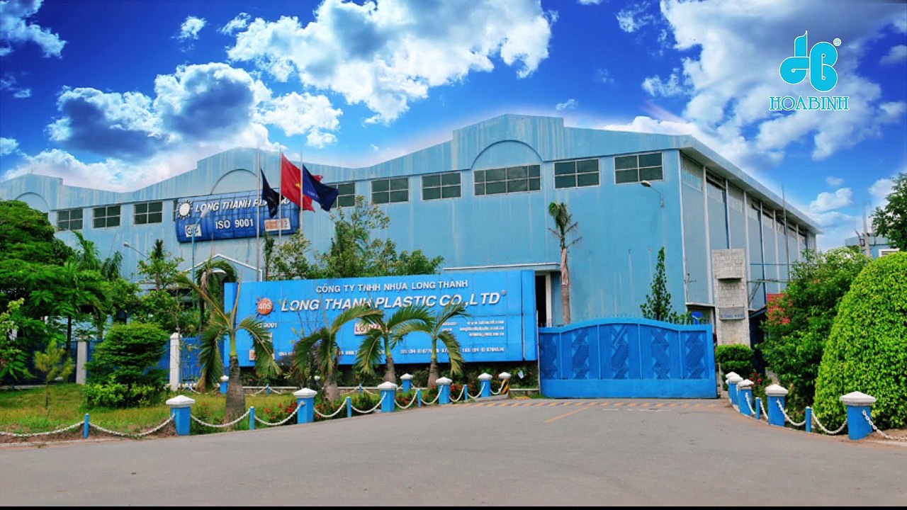 Công ty quay phim tự giới thiệu