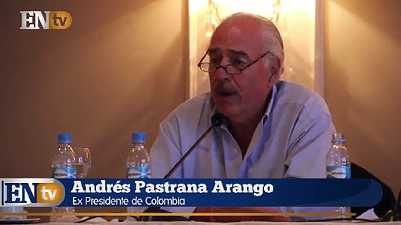 Expresidentes latinoamericanos: "El periodismo se ha convertido en una profesión de alto riesgo"