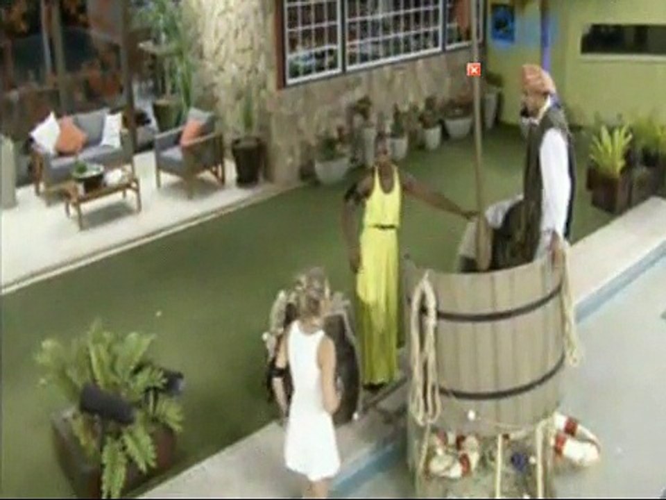 Aline, Angélica e Fernando na área externa antes do ao vivo - 25.01.2015