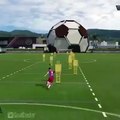 Kkkkk! O Fifa nos proporciona risadas até no modo treino! Se liga nessa do Lewandowski!