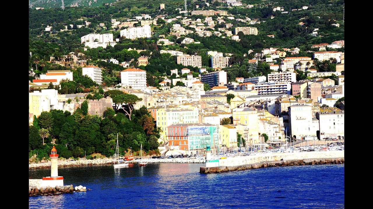 ©HdBastia 2009 photophot-peintureMartine  Anciauxcréatricedelaphot-peinturephotgraphed'artMondeTvWeb©