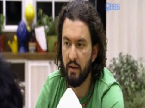 Aline, Fernando, Marco, Adrilles e Mariza conversam na cozinha - 26.01.2015