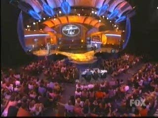 Kelly Clarkson - Natural Woman @ AI