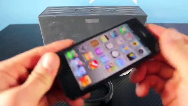 The 3 Best iPhone, iPod & iPad Accessories (IMO) - Nike Fuel Band, Philips Hue & Jawbone Jambox
