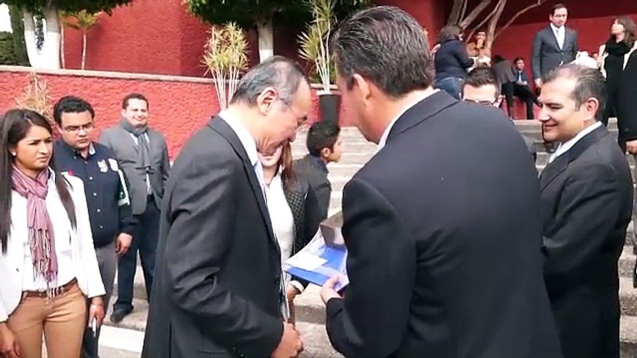 Miguel Marquez consulado