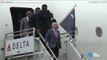 New England Patriots arrive in Arizona for Super Bowl