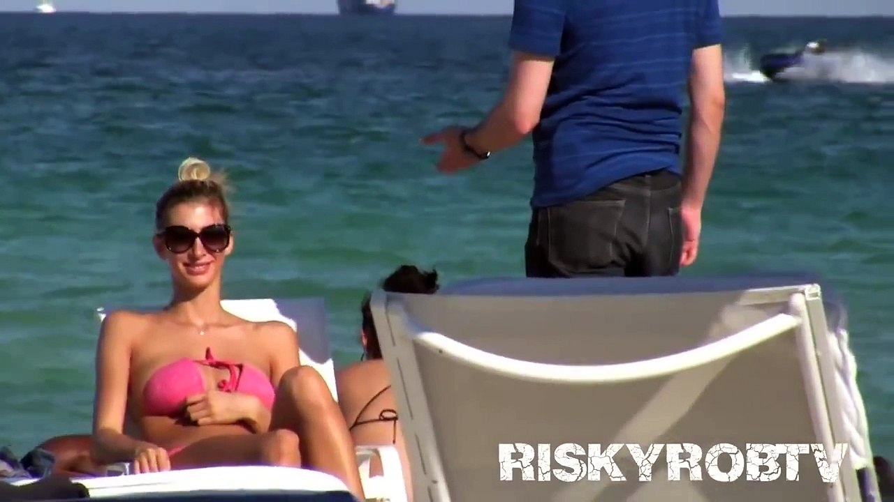 Picking Up Girls Nice Guy vs Bad Boy SOCIAL EXPERIMENT - SEXY Beach Girls - Funny Pranks 2015