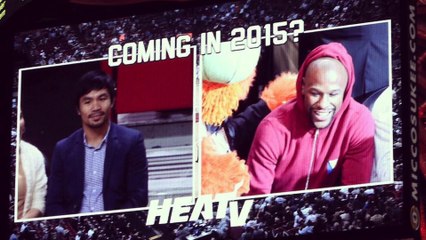 Floyd Mayweather Jr. and Manny Pacquiao Finally Meet, Exchange Numbers