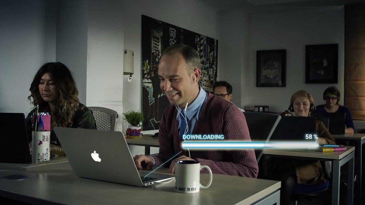 Bitdefender Hug a MAC & WIN a MacBook Air!
