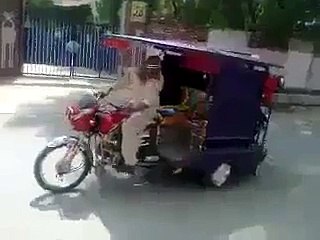 Funny Pakistani Rikshaw Bike Stunt
