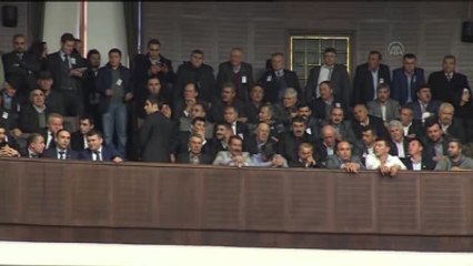 Davutoğlu: "Kimse Bize Türkçe Dersi Vermesin"