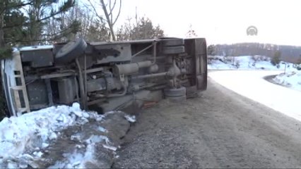 Kütahya'da İşçileri Taşıyan Midibüs Devrildi: 20 Yaralı