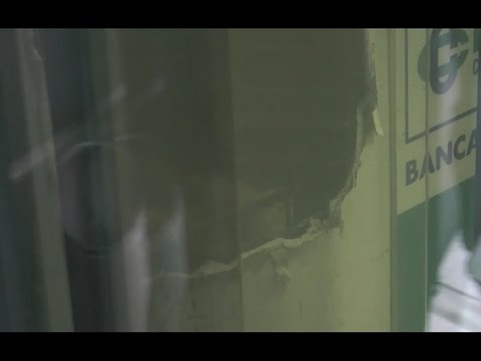 Napoli – La banda del buco in azione: colpo alla filiale Bcc di Via Bracco (26.01.15)