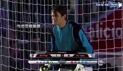 very very funny football goalkeeper