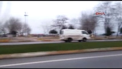 Ehliyetsiz Trafiği Alt Üst Etti