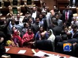 Sindh Assembly Witnessed Uproar When MQM MPAs Protested Against CM Sindh-Geo Reports-27 Jan 2015