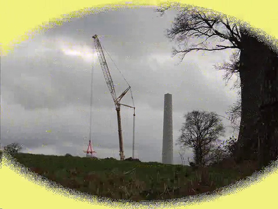 Eolienne Champgenêteux Pose deux éléments du mât