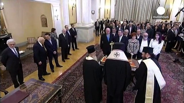Новий уряд Греції присягнув на Євангелії
