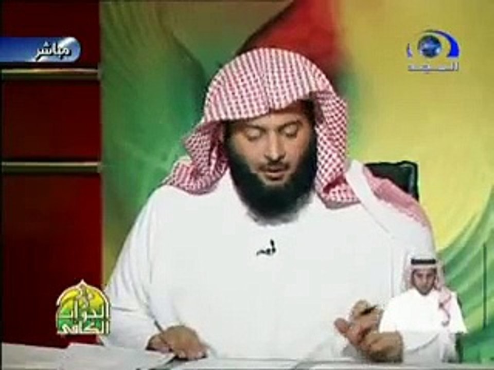حكم الأذان في أذن المولود