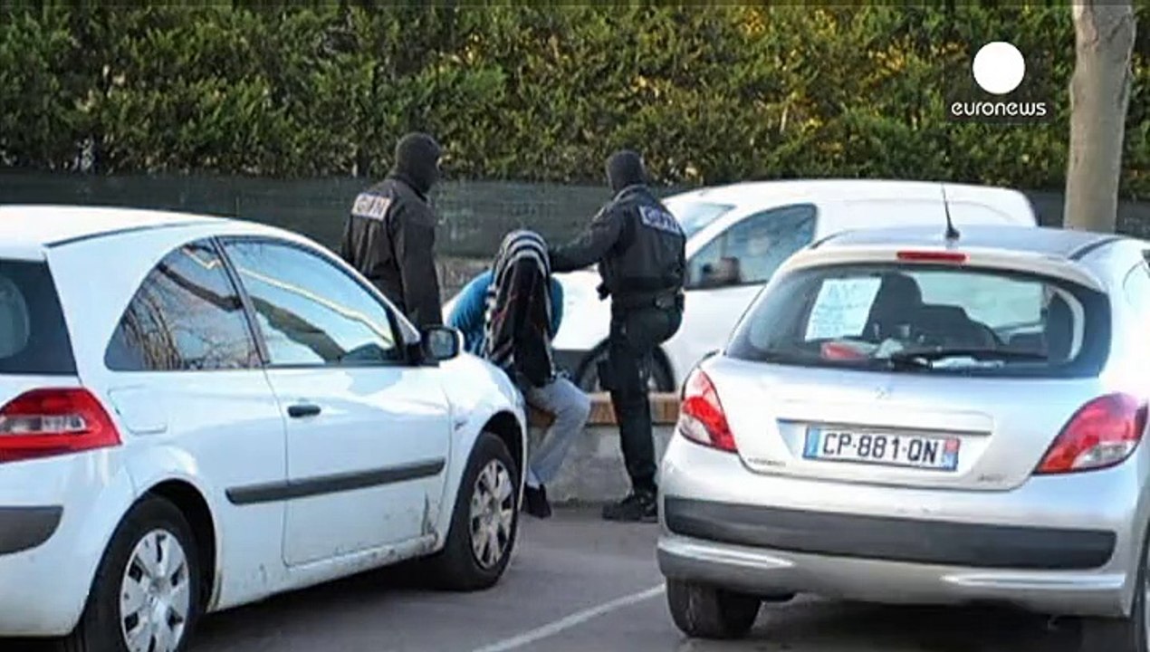 Арешти підозрюваних терористів у містечку на пі...