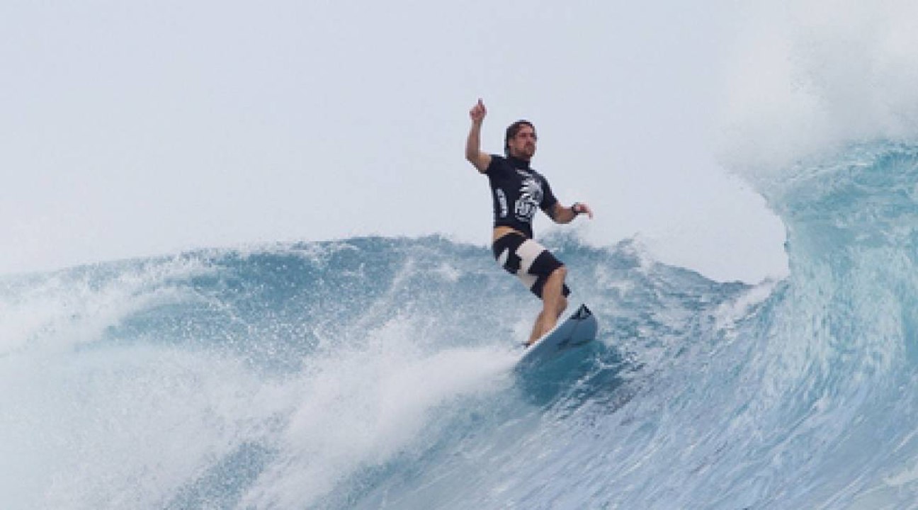 Mitch Coleborn s’offre Kelly Slater sur le Volcom Fidji Pro