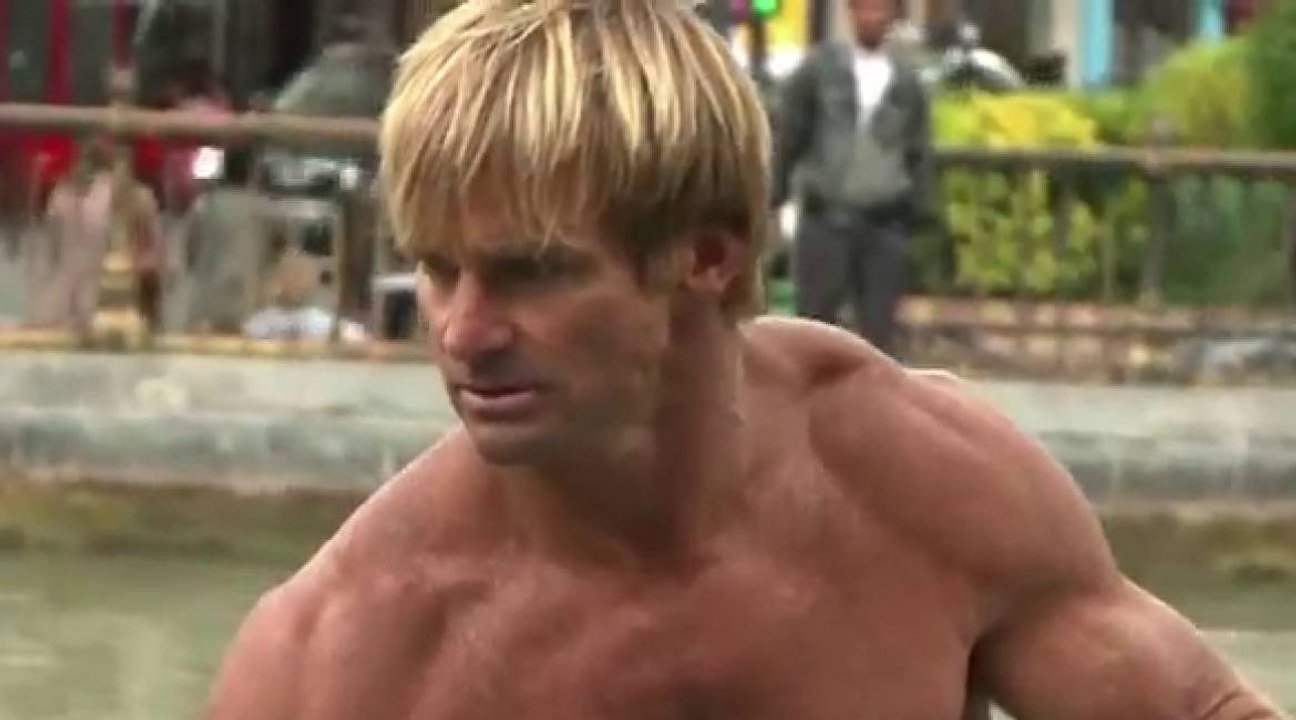 Laird Hamilton en France - Episode 1 - Entre exposition photo et canal Saint-Martin
