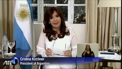 Kirchner to dissolve Argentine intelligence service