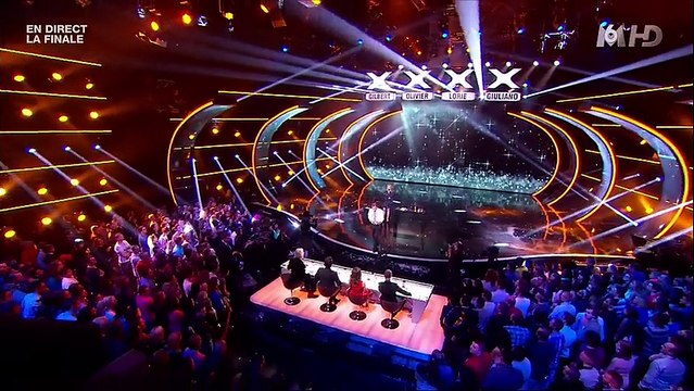 Stevie Starr propose un numéro unique au monde la france a un incroyable talent 2015