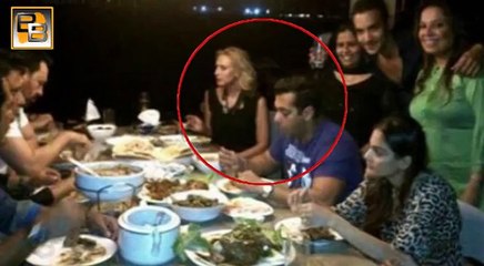 Biggest Bollywood SCANDALS in 2013