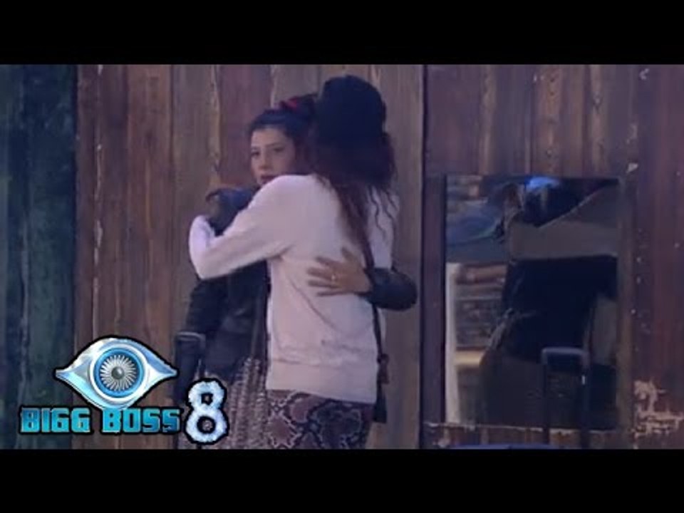 Sambhavna Seth ELIMINATED From Bigg Boss Halla Bol