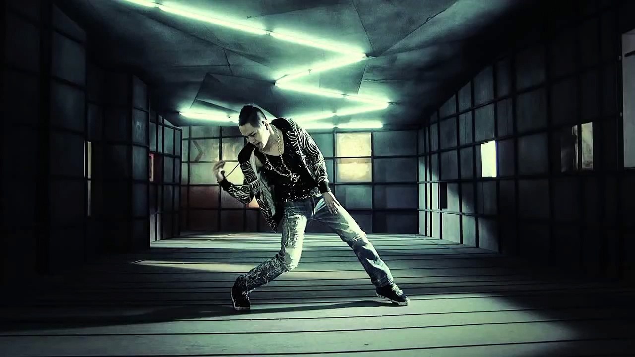 BEAST - 'SHOCK' (Official Music Video)