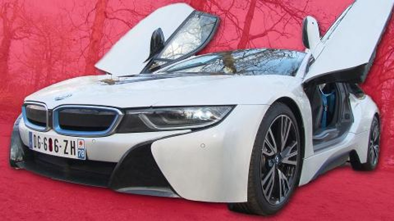 Essai BMW i8 : look ravageur, cockpit techno et conduite électrisante (01Drive)