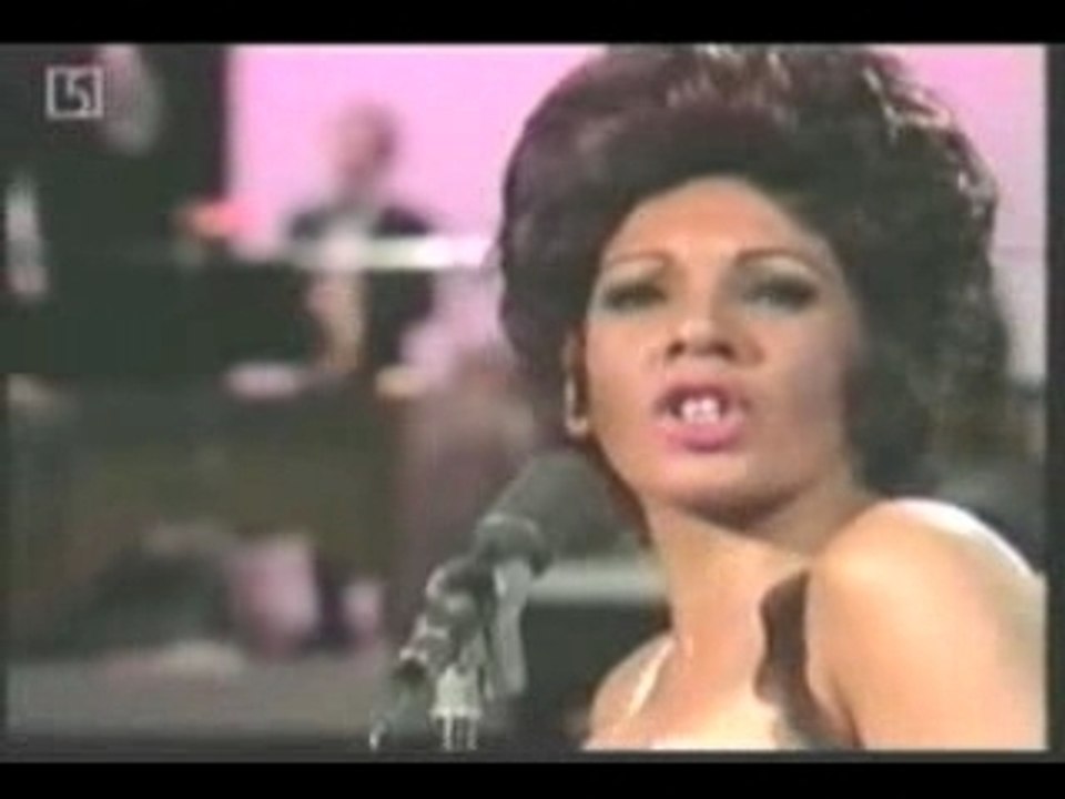 Shirley Bassey