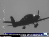 Dunya News - Plane deploys parachute for emergency landing in Pacific ocean