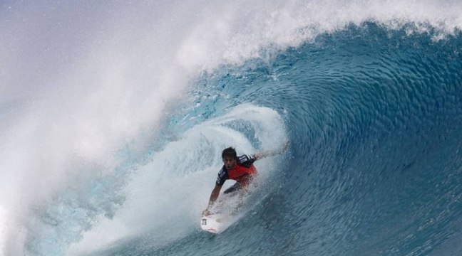Kelly Slater déjà éliminé du Billabong Pro Tahiti
