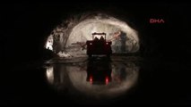 Rize Türkiye?nin En Uzun Çift Tüplü Tüneli Ovit'te Yol Yarılandı