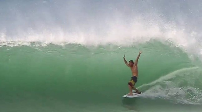 Timmy Reyes poursuit son voyage dans les tubes du Mexique