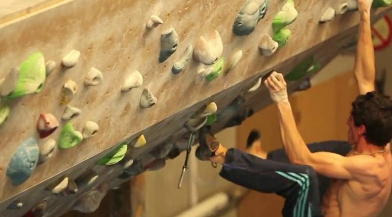 Romain Desgranges lance la série "A Climbing Life"