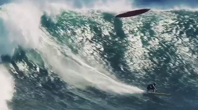 Les chargeurs de grosses vagues entre le Chili, le Pérou et le Mexique