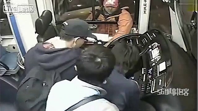 Female Driver Manages to Stop Bus before Collapsing out of injury